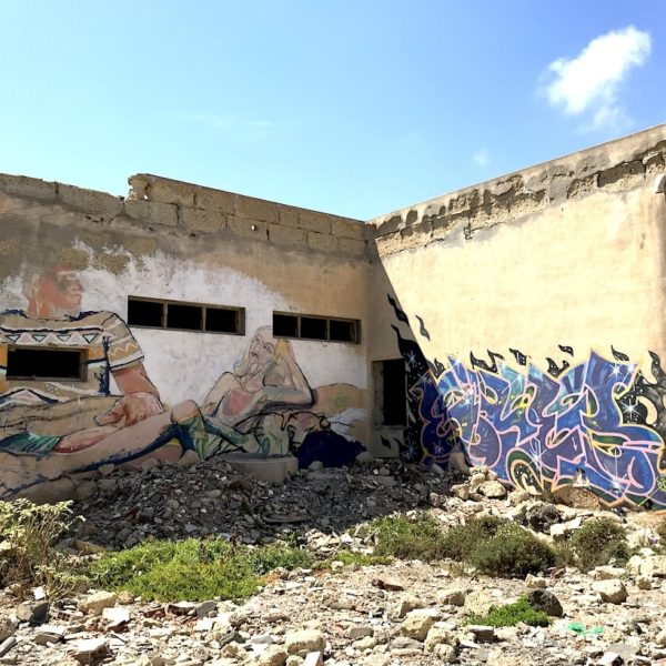 Ruinen Graffiti Paar Abades Geisterstadt Teneriffa