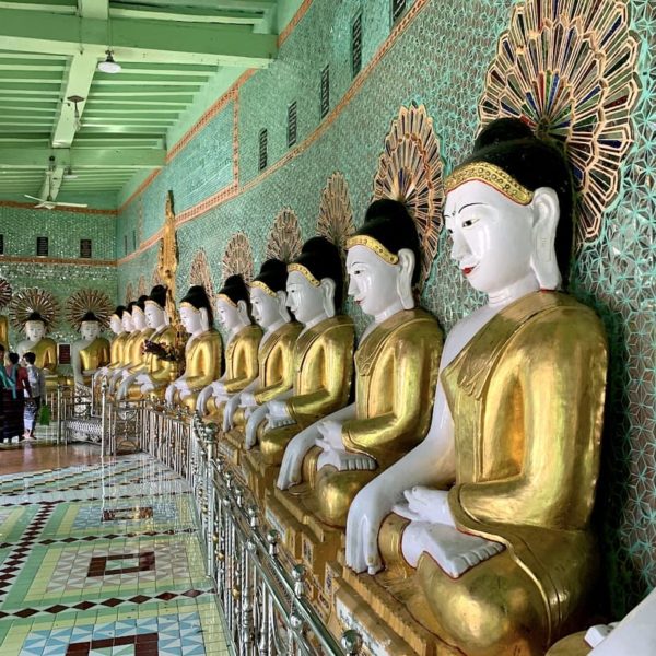 Sagaing Umin Thonze Pagode Buddha Figuren