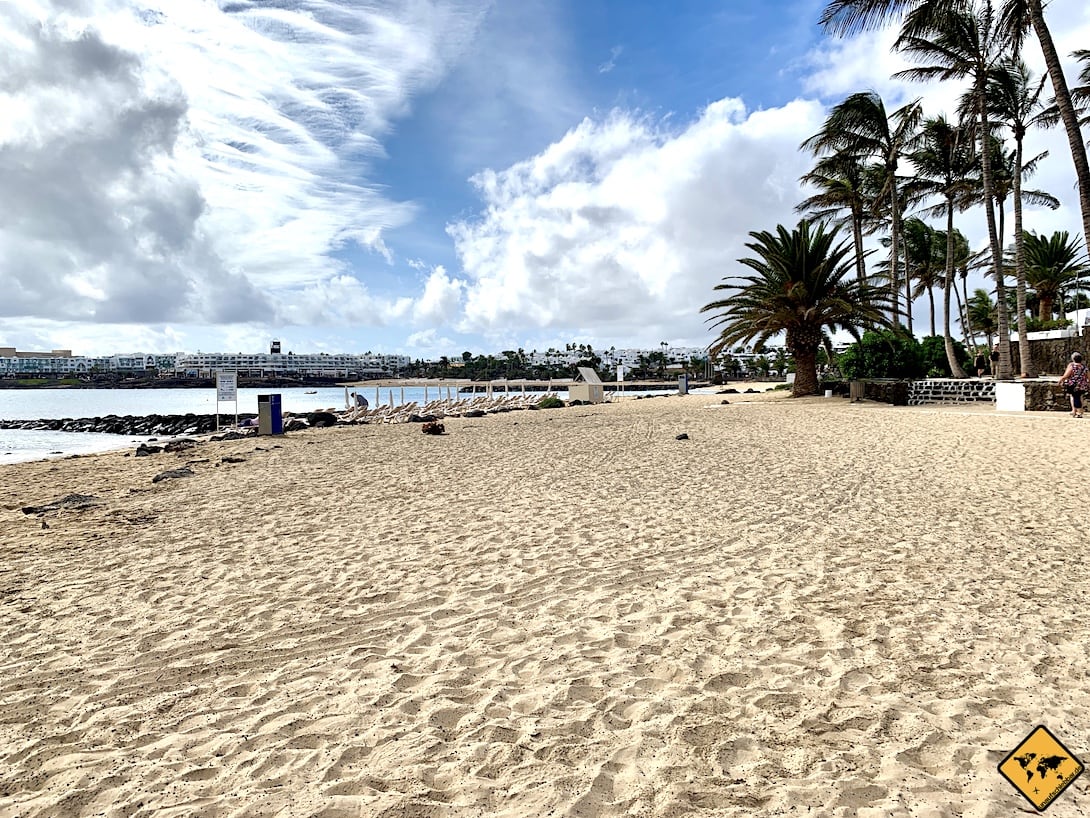 Sandstrand Playa de las Cucharas Costa Teguise Lanzarote