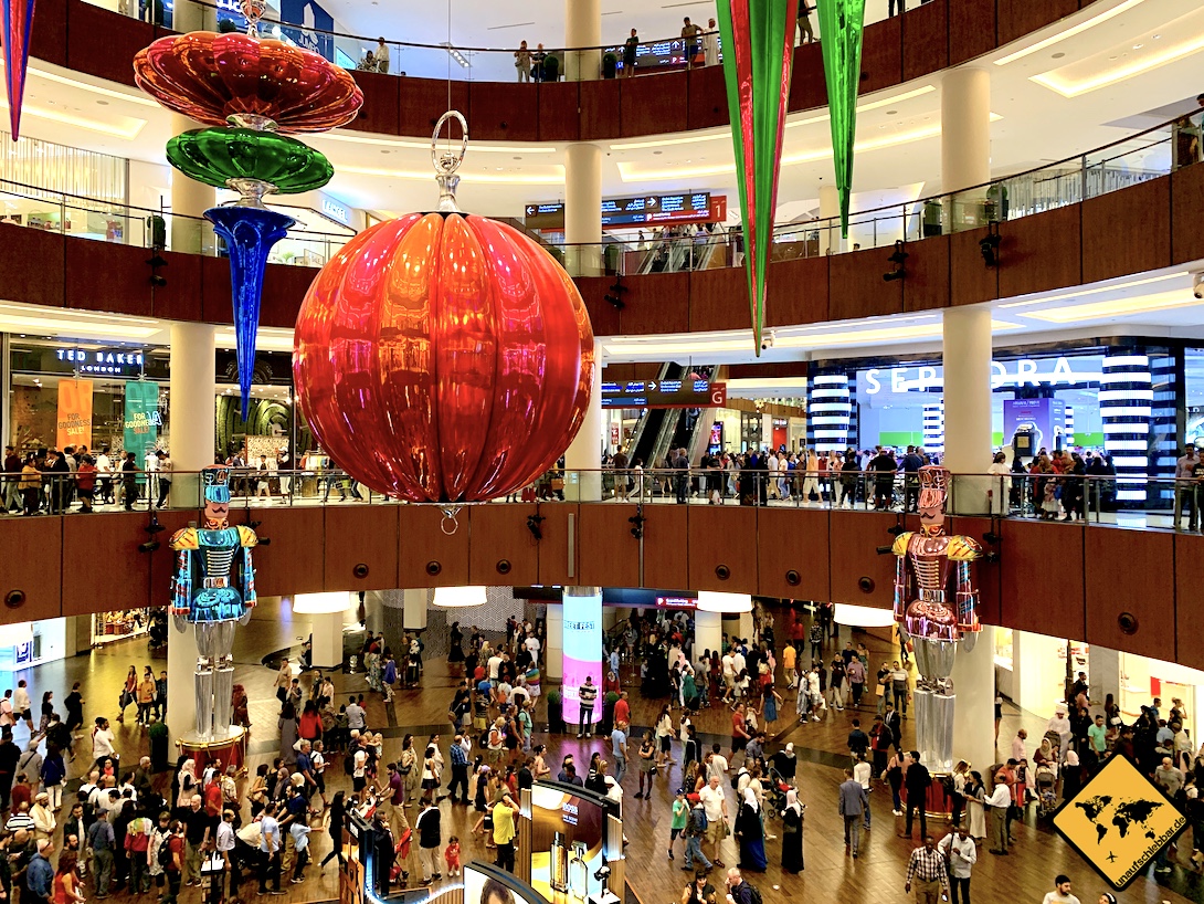 Shopping Center Dubai Mall