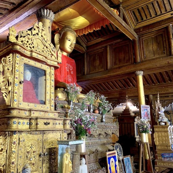 Shwe Yan Pyay Kloster Inle See Buddha