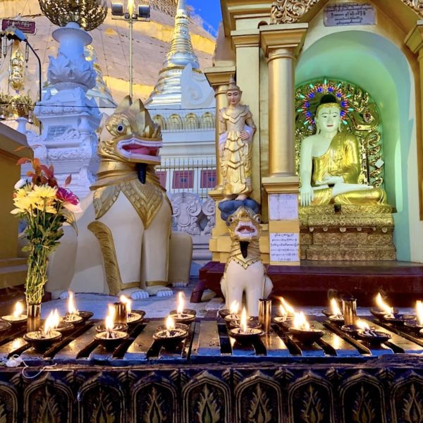 Shwedagon Pagode Myanmar Kerzen Figuren