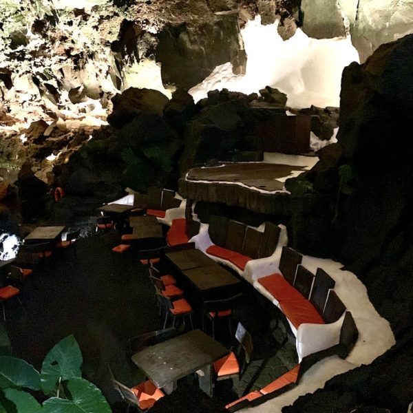 Sitzbereich Jameos del Agua Lanzarote