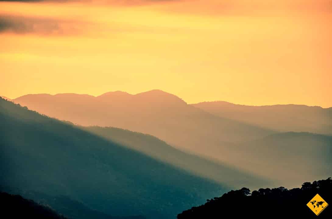 Sonnenaufgang Adam's Peak Sri Lanka