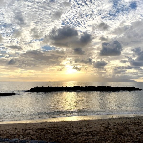 Sonnenuntergang Wellenbrecher Playa Abama Teneriffa