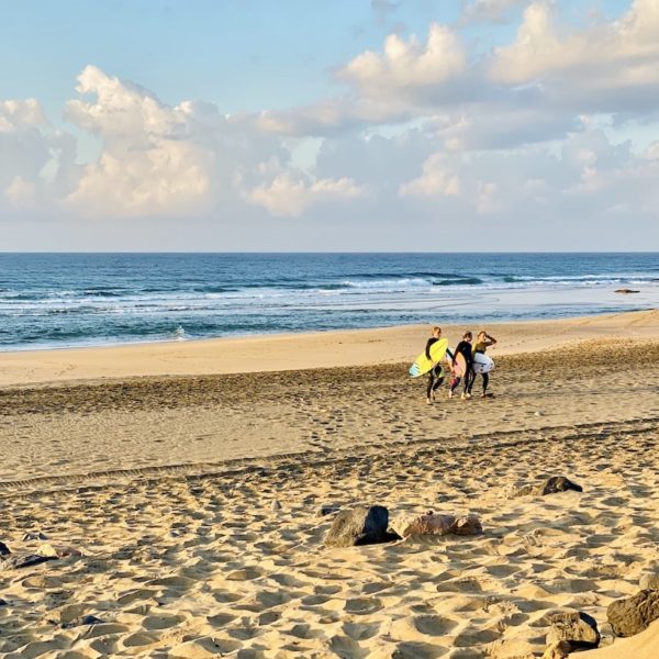 Surfer Playa Jarugo Fuerteventura Geheimtipp