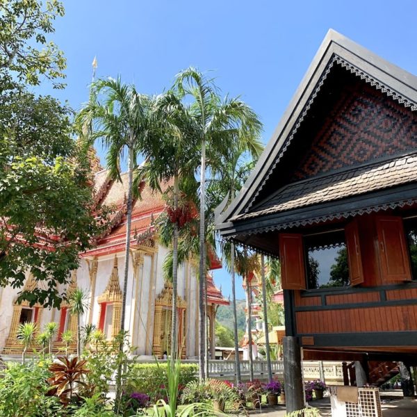 Teakhaus Wat Chalong