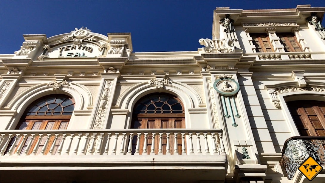 Das Teatro Leal ist aus unserer Sicht das schönste Gebäude in San Cristóbal de la Laguna Teneriffa