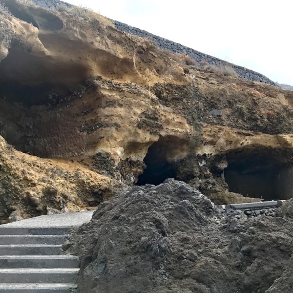 Teneriffa Costa El Sauzal Erdhöhlen