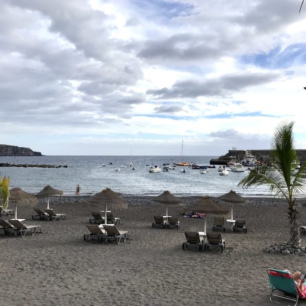 Teneriffa Playa de San Juan Strand Liegen