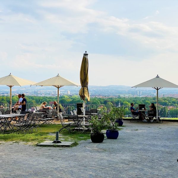 Terrasse Biergarten Lingnerschloss