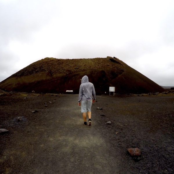 Christian auf dem Weg zum Volcan El Cuervo im Timanfaya Nationalpark Lanzarote