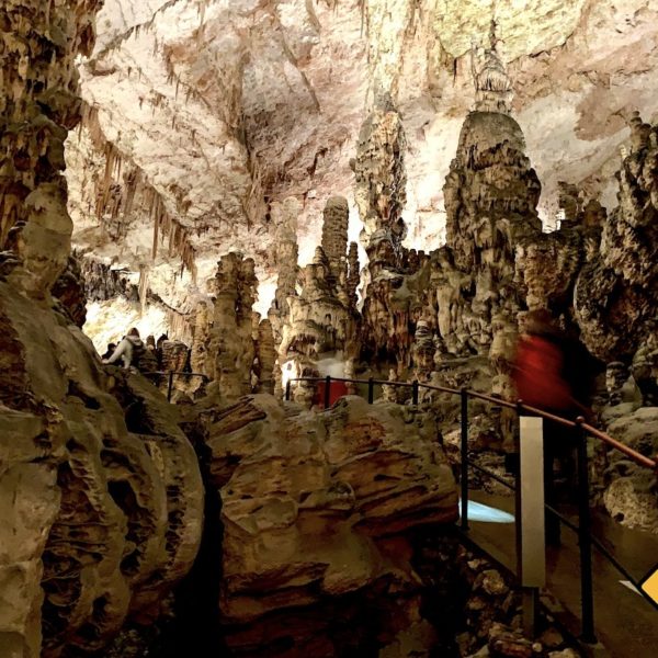 Tropfsteine Weg Besucher Postojna