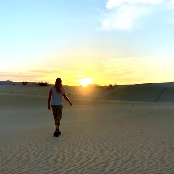 Wandern auf Fuerteventura Sonnenuntergang Dünen Corralejo
