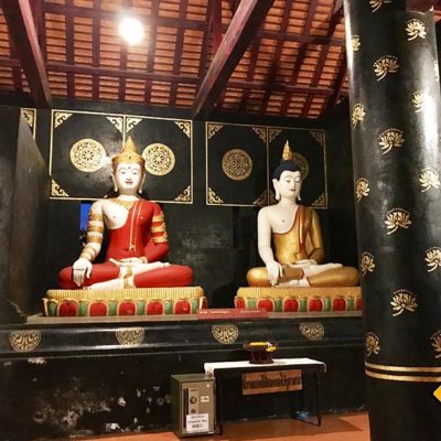 Wat Chedi Luang Buddha-Figuren