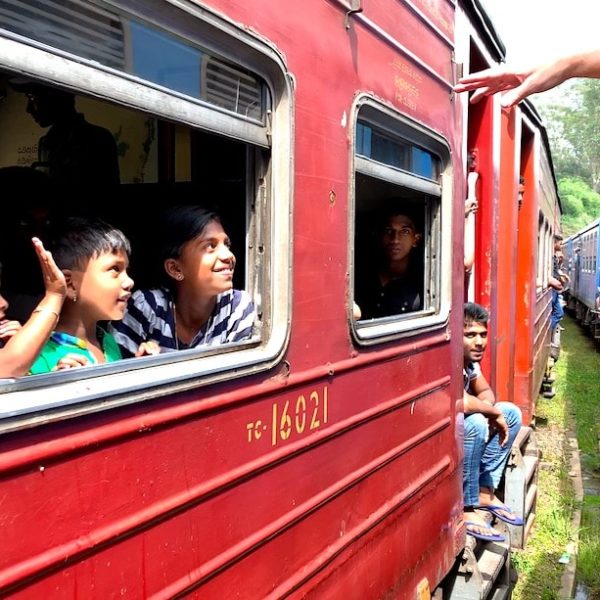 Zug nach Ella Sri Lanka Kinder